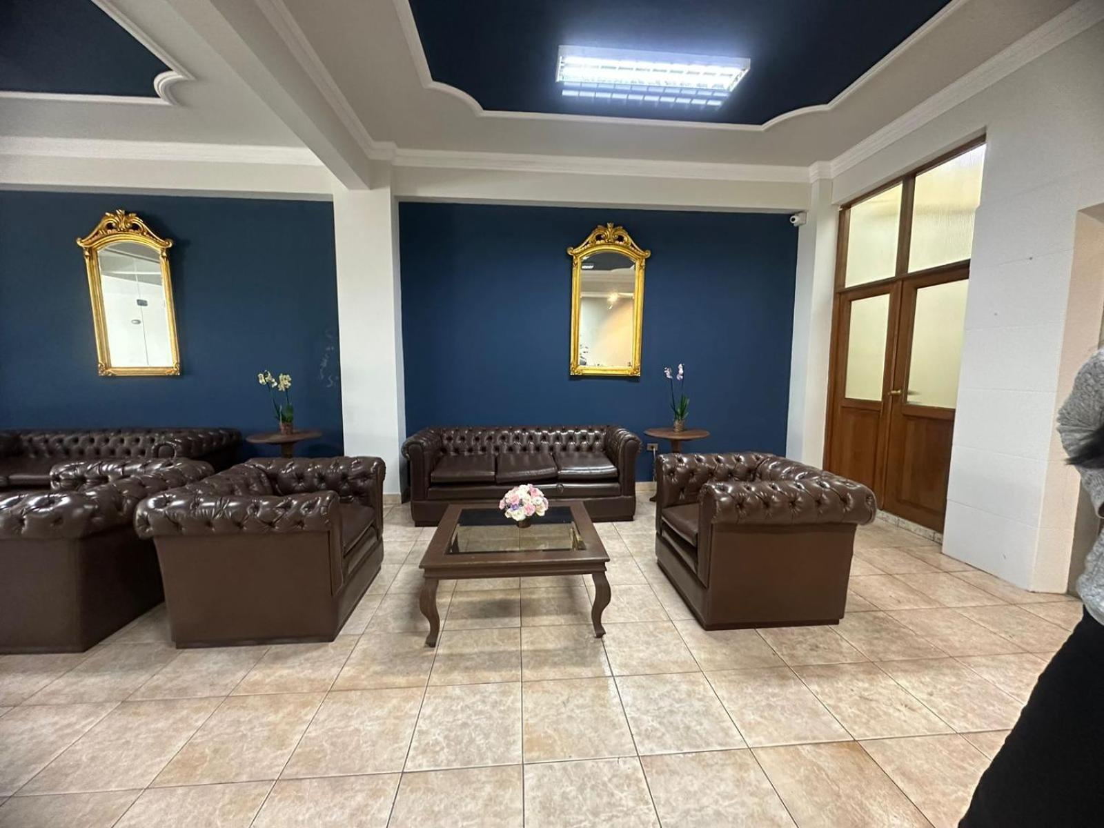 Hotel Oblitas 科恰班巴 外观 照片